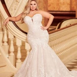 Martin Thornburg 220261W Solana Trumpet Silhouette Wedding Dress