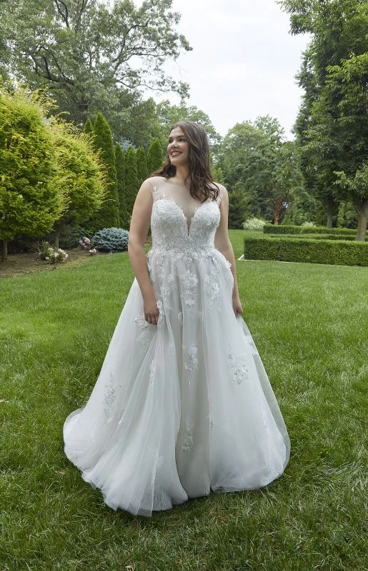 Mori Lee 3421 Natalia Plus Size Wedding Dress - Image 2